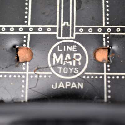 Marx Makers Mark: On the underside of the car