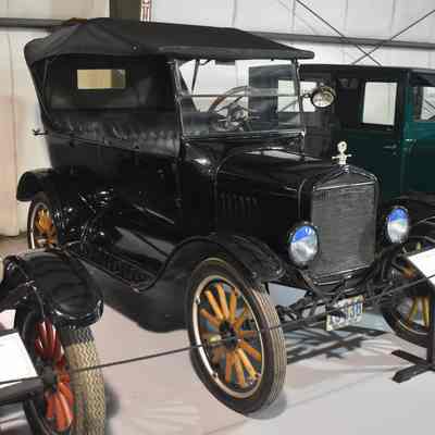 1925 Ford Model T Touring