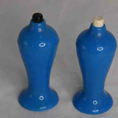 Vintage Carvanite Blue Plastic Push Button Salt and Pepper Shakers