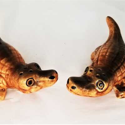Alligator Salt and Pepper Shakers