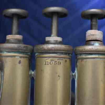 The "11059" inscription on the side of the second valve.