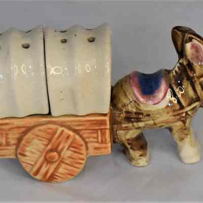 Vintage Ceramic Donkey Pulling Covered Wagon Cart Salt & Pepper Shakers 3 Piece Set