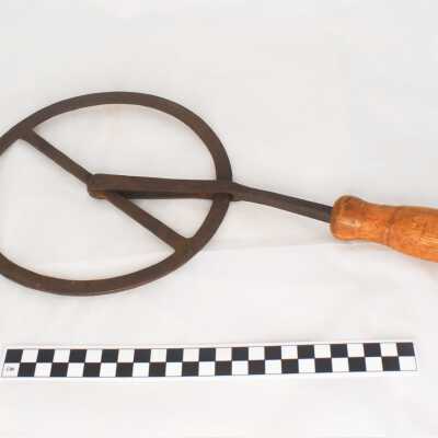Measuring Wheel with Wooden Handle