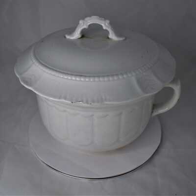 Chamber Pot