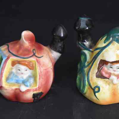 Vintage Miyao ceramic pumpkin and squash houses salt and pepper shakers. Made in Japan.