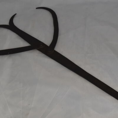 Hand Forged Iron Double Divider