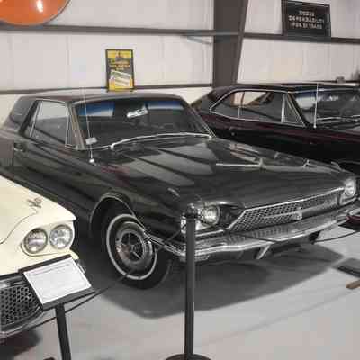 1966 Ford Thunderbird