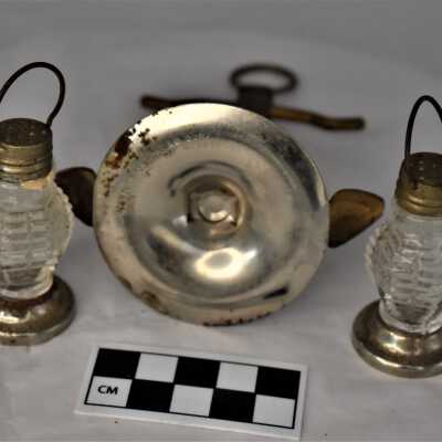 Shaker 1- 2022.1.81a, Shaker 2- 2022.1.81b, Stand- 2022.1.81c