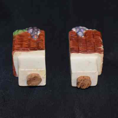 The salt and pepper shakers without the donkey and wagon.