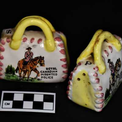 Purse Salt and Pepper Shakers