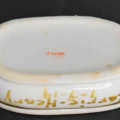 Bottom of each piece marked "Japan.