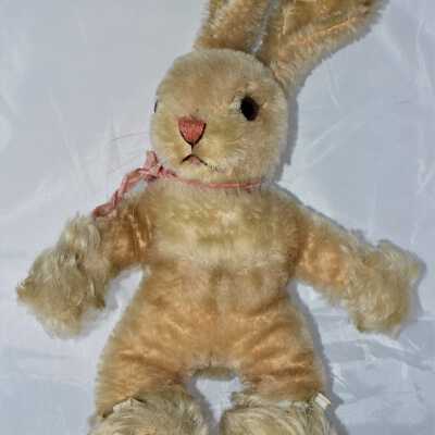 Steiff "Sassy" Bunny Rabbit