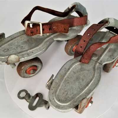 Globe Union Roller Skates
