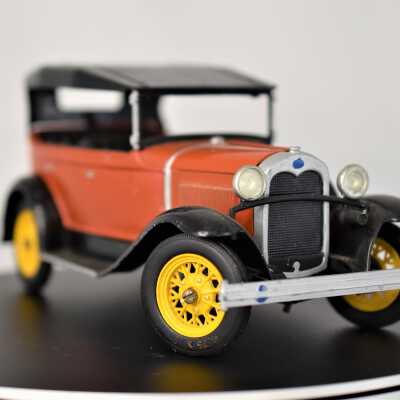 Hubley Model Burnt Orange Phaeton 854-5k