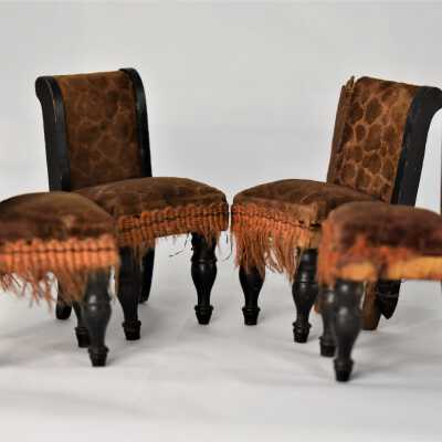 All four chairs: E2021.1.1b, E2021.1.1c, E2021.1.1d, .E2021.1.1e