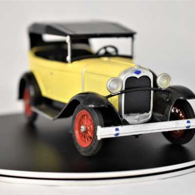 Hubley Toys Model Yellow Phaeton 854-5k