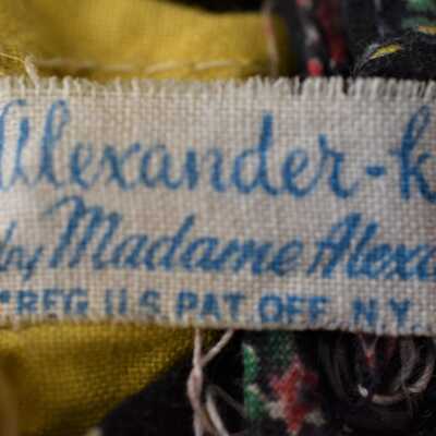 Alexander-kins tag