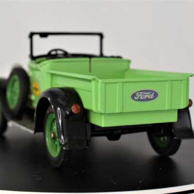 Hubley Model A Ford Pickup: Back end