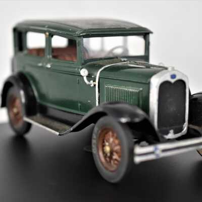 Hubley Toys Model Town Sedan 854-5k