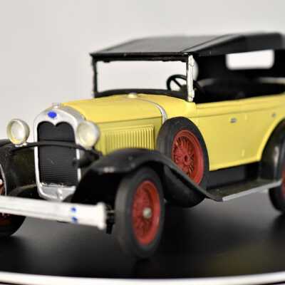 Hubley Model A Phaeton: Right side