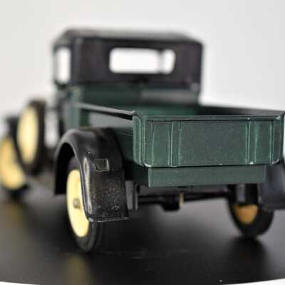 Hubley Model A Ford Pickup: Back end