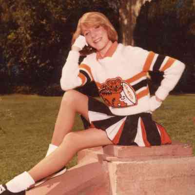 Stacy Hawes Professional Cheerleading Photos