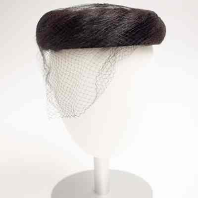 Open Crown Hat with Veil