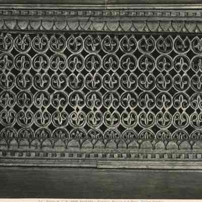 Photograph of Decorative Grate