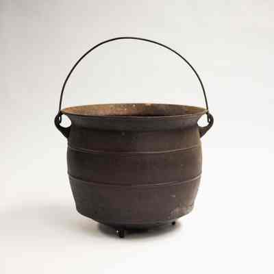 Iron Kettle