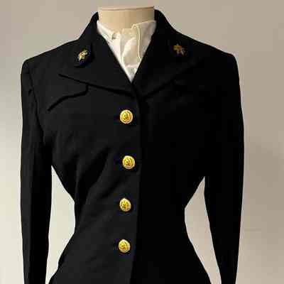 WAVES Lieutenant Commander Dress Uniform