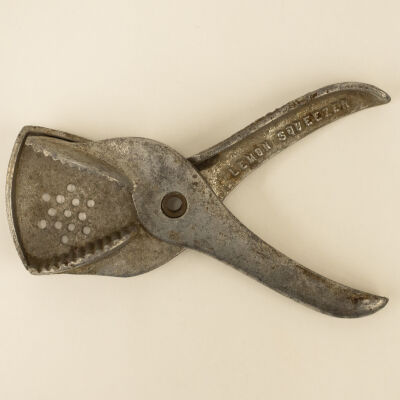 Lemon Squeezer
