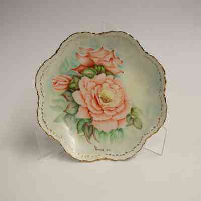Decorative Rose Plate