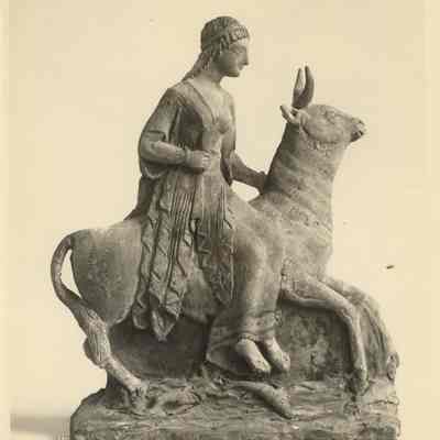 Photograph of Statue of Europa and the Bull
