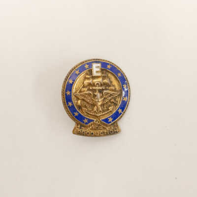 WWII Service Pin
