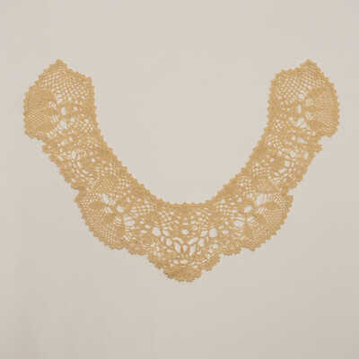 Crocheted Collar