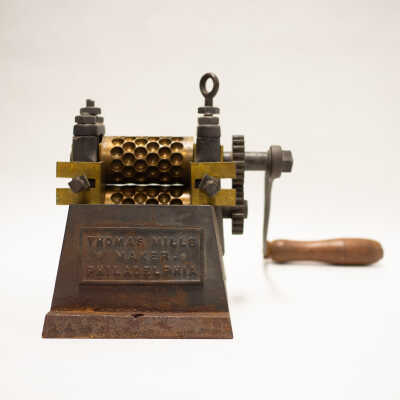 Thomas Mills Candy Roller
