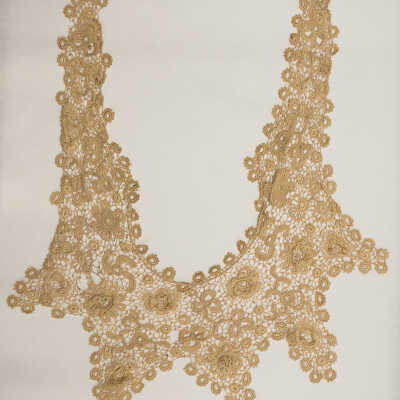 Crocheted Collar
