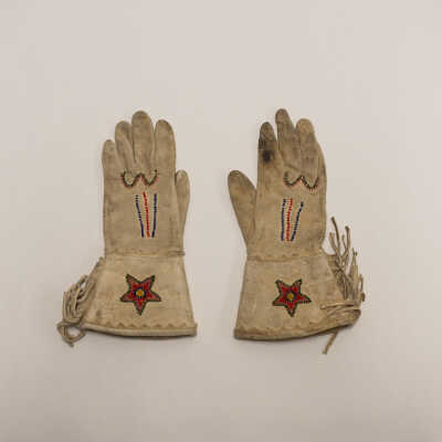 Children's Beaded Gloves