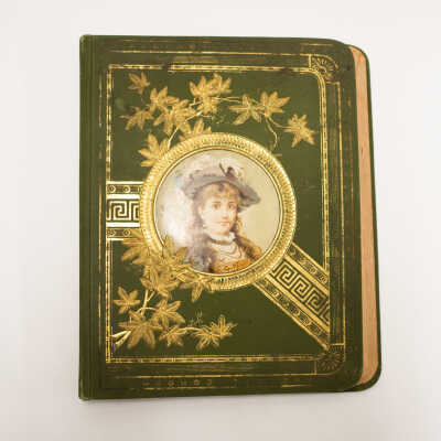 Book of Pressed Flowers