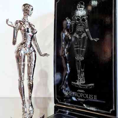 Break Out - Metropolis II - Hajime Sorayama