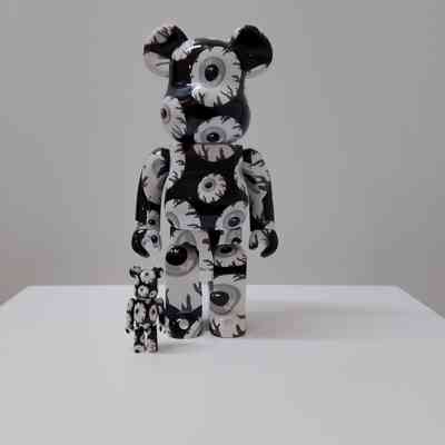 400% Bearbrick MNWKA ( MISHKA)