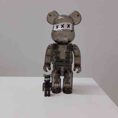 400% Bearbrick GOLD SELECTION XXX BLACK CLEAR