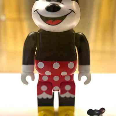 Bearbrick x Disney Minnie Mouse 100% & 400% Set