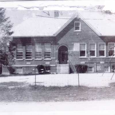 Cooks Corners School Image