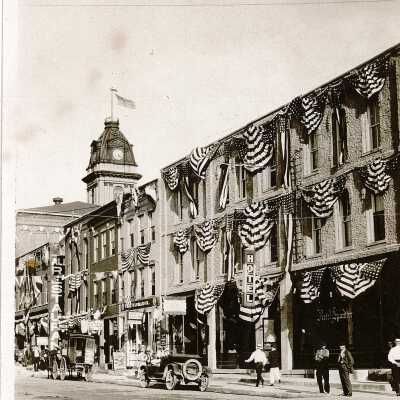Hotel Spindler Street Scene