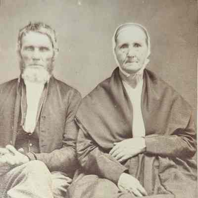 Photo of Father (Isaac) and Mother (Sarah) Baldwin