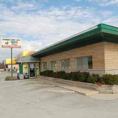 George's Cozy Cafe Family Restaurant on US31 North after it closed