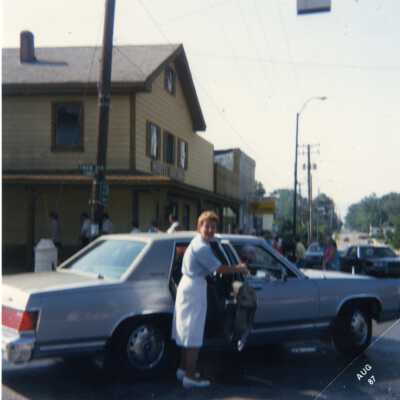 People in Westfield, 1987
