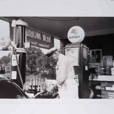 John Daugherty at his gas station on South Union / US31