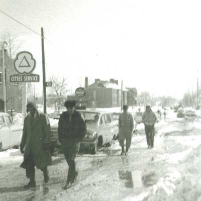 SR32 in Snow - Westfield High School Building, Locker plant, Cities Gas Station Service sign